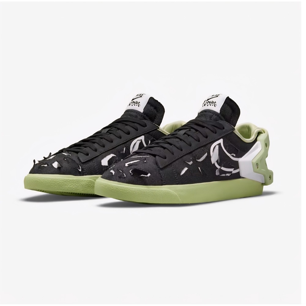 Size7.5 - Picture 1 of 6